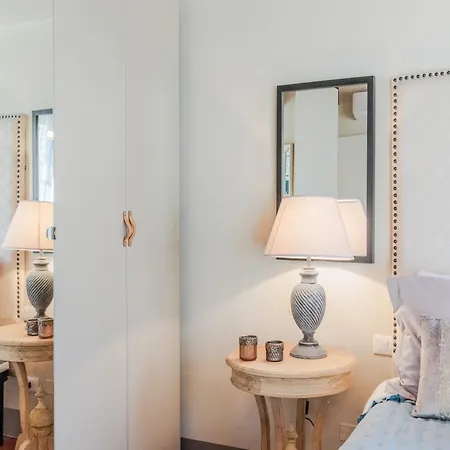 Apartment Casa Lucky, Romantic Modern