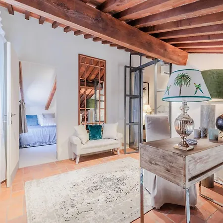 Apartment Casa Lucky, Romantic Modern