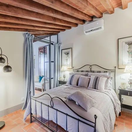 Casa Lucky, Romantic Modern Apartment *