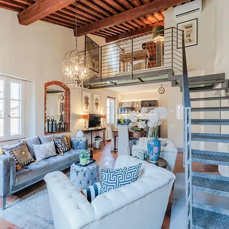 Casa Lucky, Romantic Modern Apartment Lucca