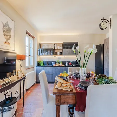 Casa Lucky, Romantic Modern Apartment Lucca